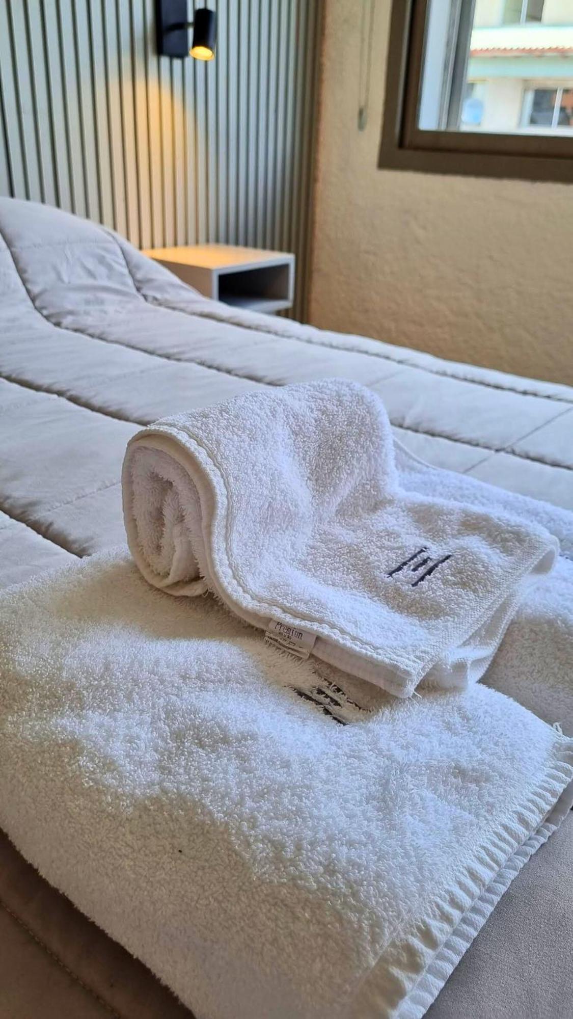 M382 Hotel Bariloche Екстериор снимка